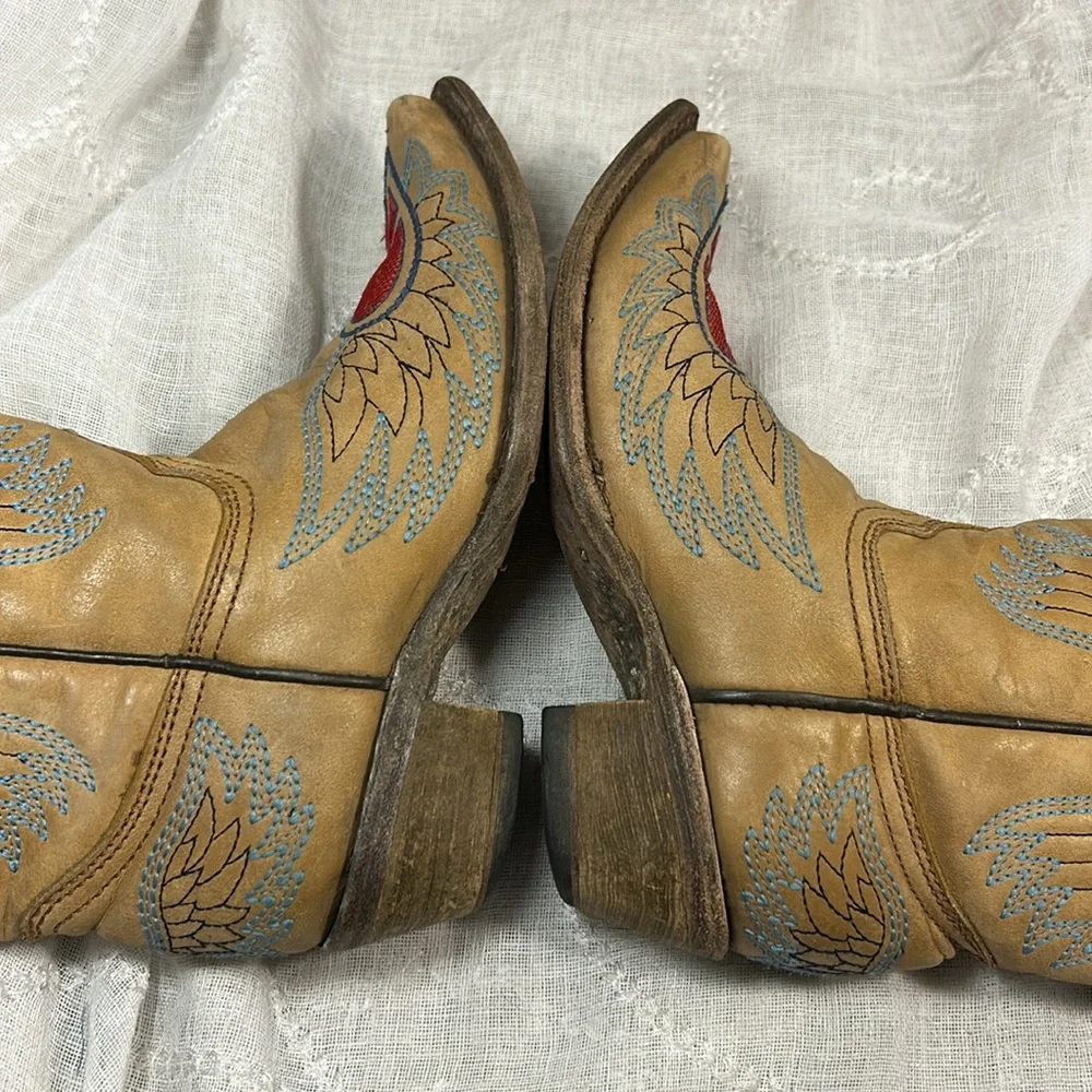 Corral vintage heart angel wings leather cowboy boots
